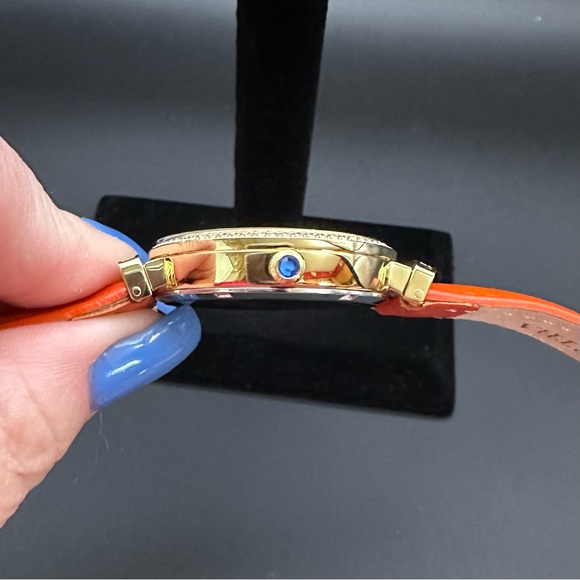 Bertha Mother of Pearl Hummingbird Watch - Emily Style w/ Leather Band - Picture 7 of 9